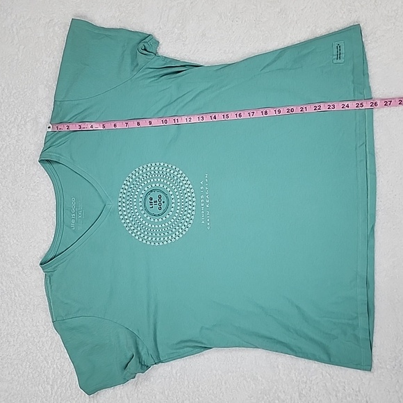 Life Is Good Short Sleeve V-neck Tee Kindness Is A Chain Reaction - Picture 4 of 8